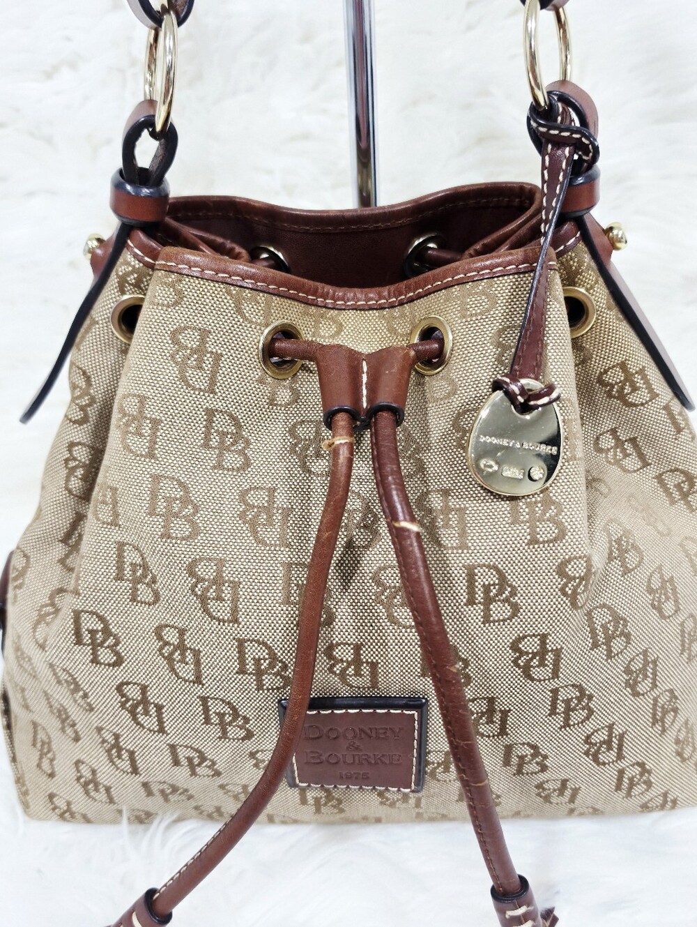 Dooney & Bourke DB Monogram Drawstring Bucket Bag Tan Brown Leather - Picture 10 of 17